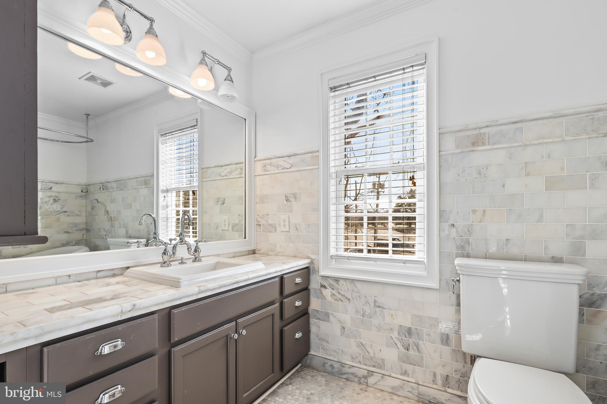 DOWNTOWN FREDERICKSBURG - Residential