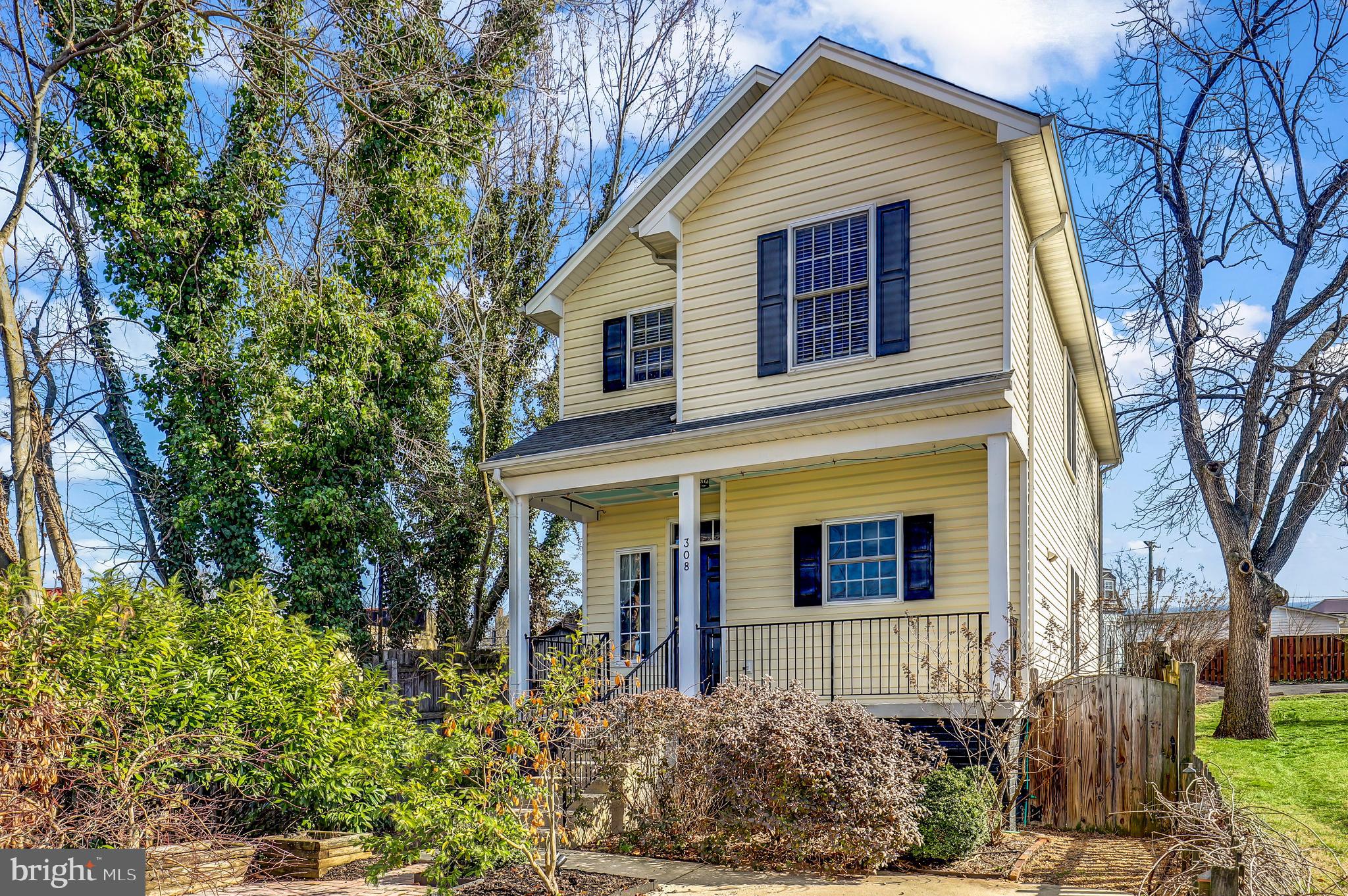 DOWNTOWN FREDERICKSBURG - Residential