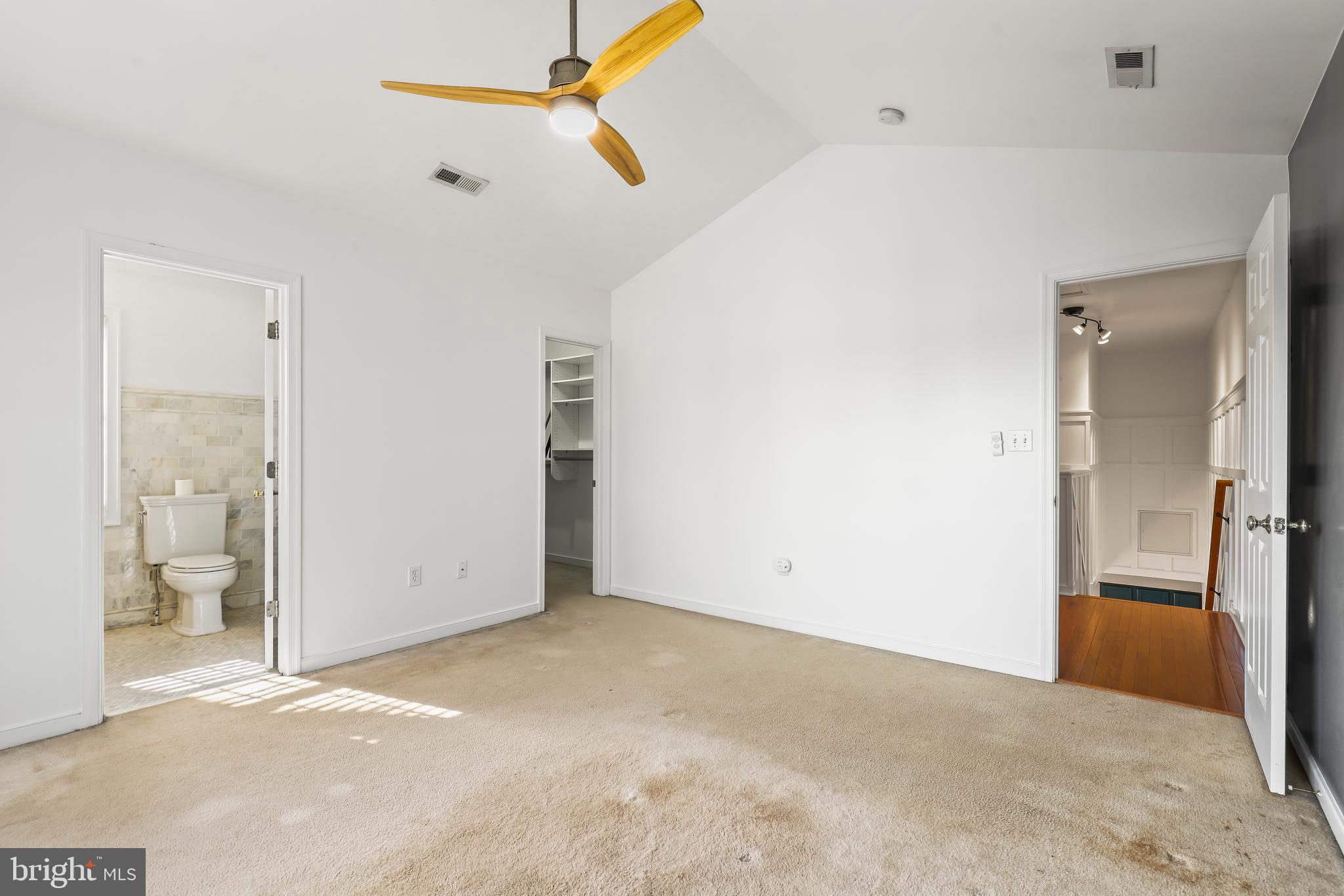 DOWNTOWN FREDERICKSBURG - Residential