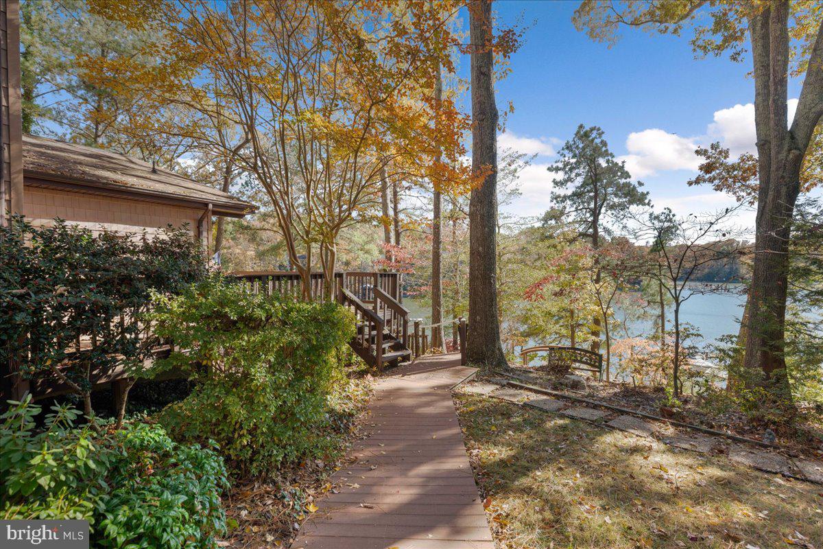 THE SOUNDINGS - Residential