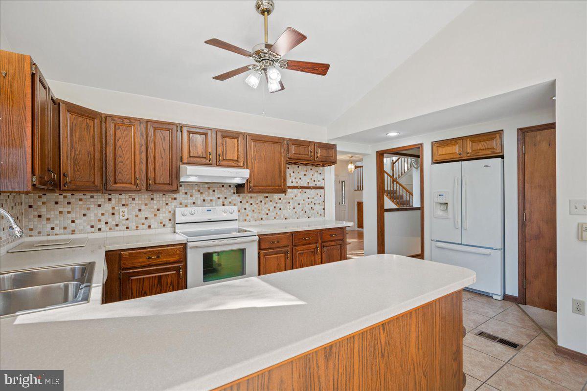 THE SOUNDINGS - Residential