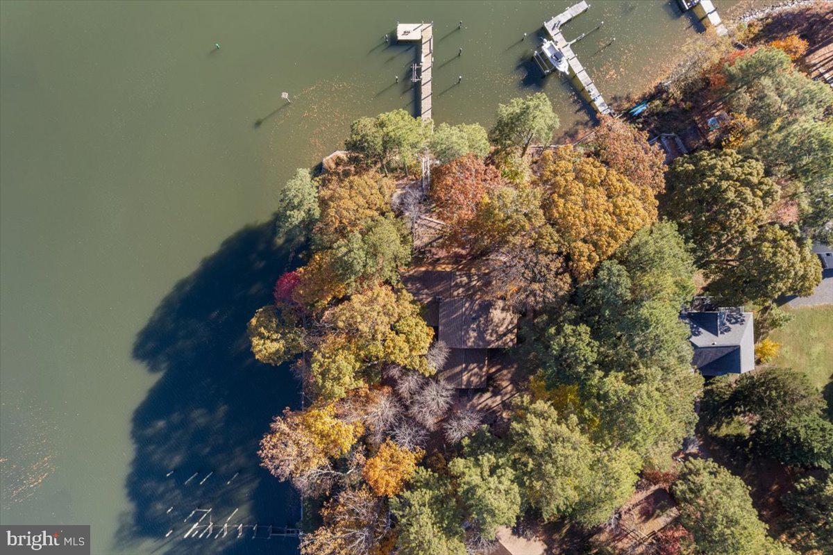 THE SOUNDINGS - Residential