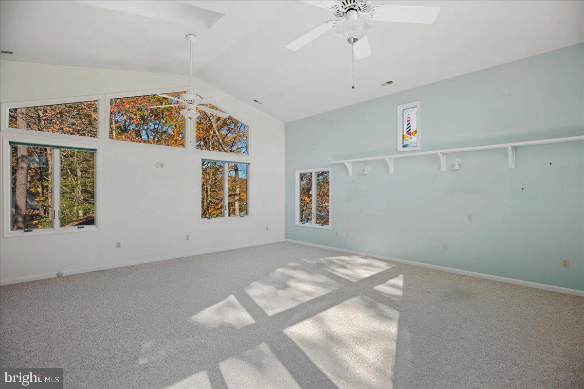 THE SOUNDINGS - Residential