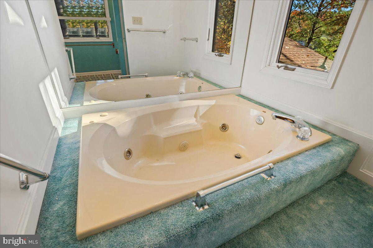 THE SOUNDINGS - Residential