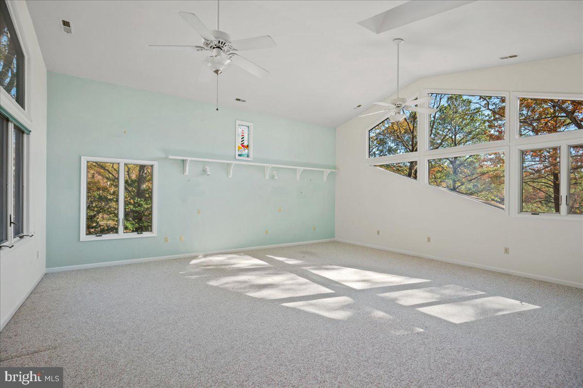 THE SOUNDINGS - Residential