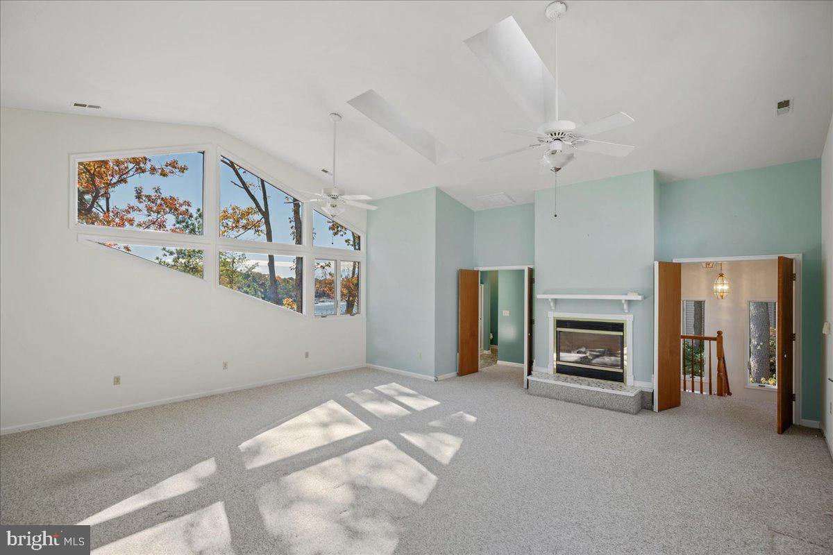 THE SOUNDINGS - Residential