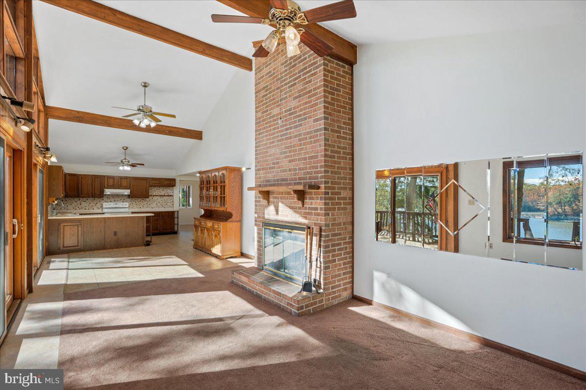 THE SOUNDINGS - Residential