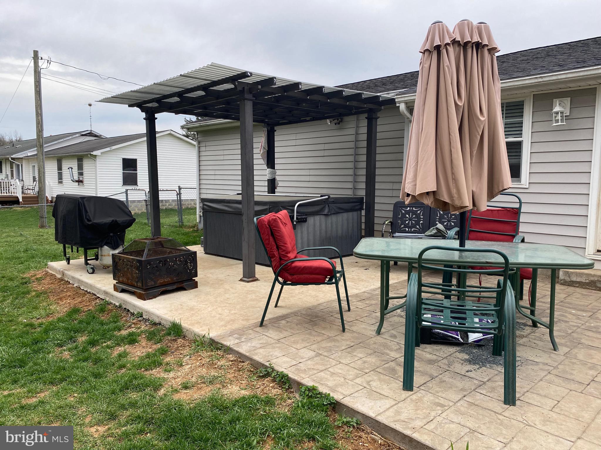 JEFFERSON VILLAGE - Residential