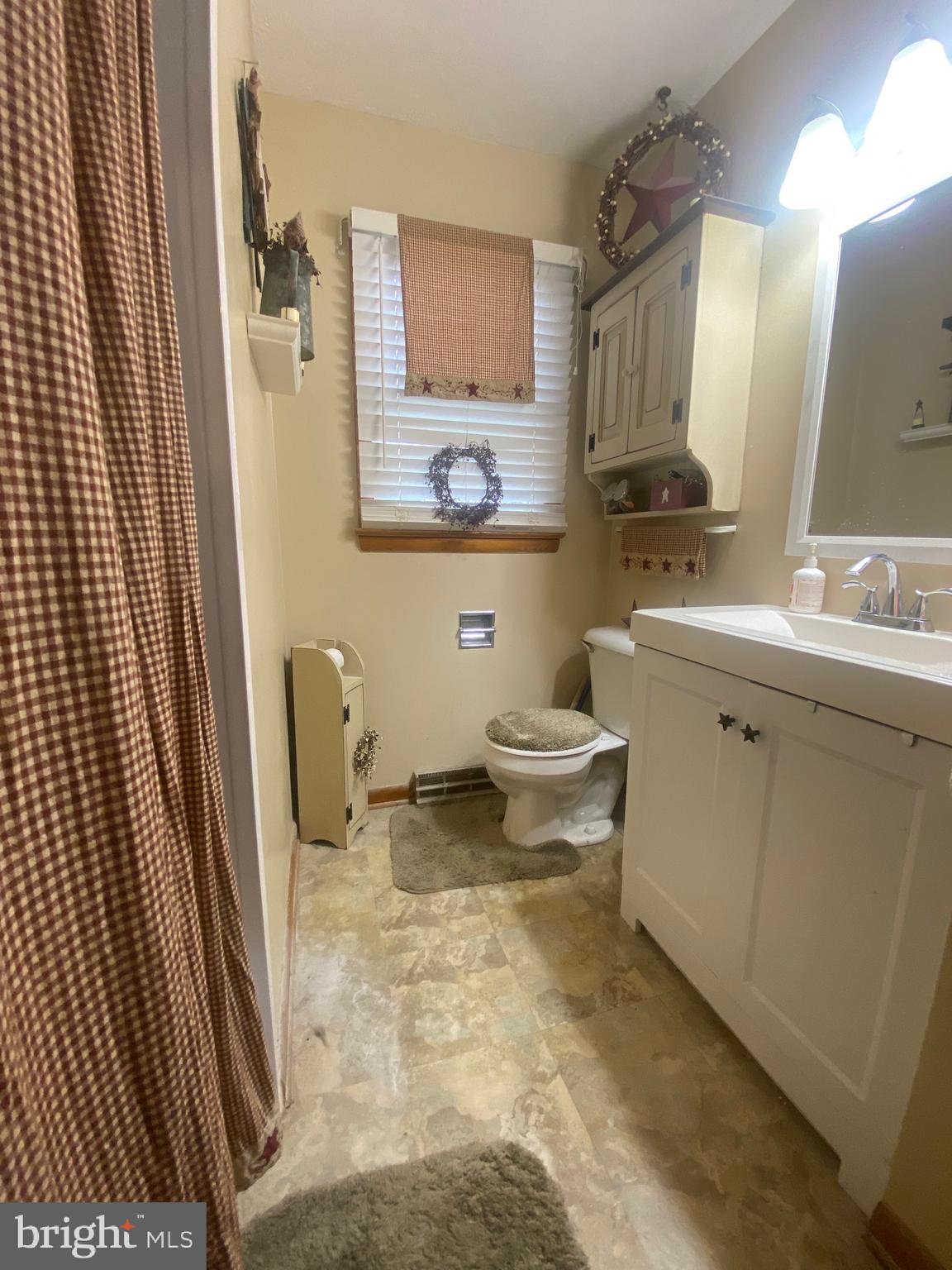 JEFFERSON VILLAGE - Residential