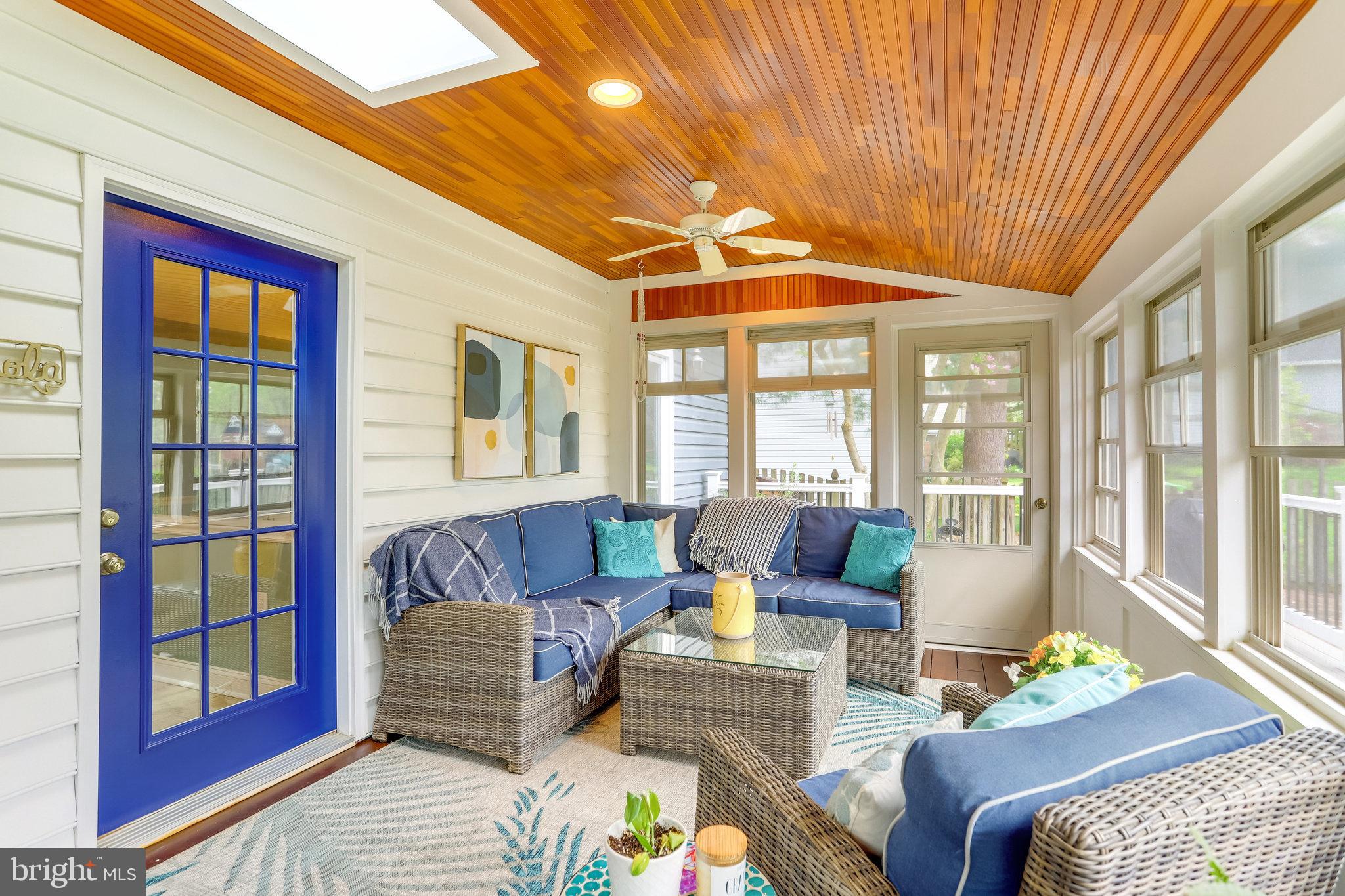 WILTON KNOLL - Residential