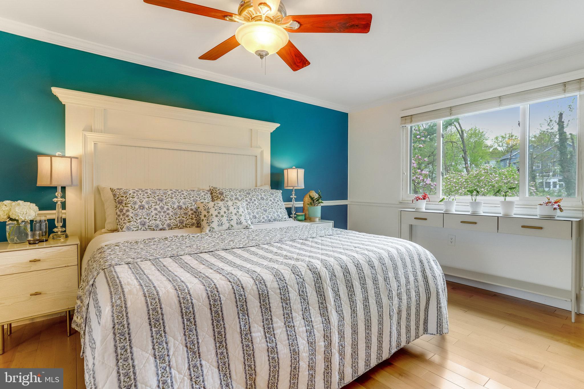 WILTON KNOLL - Residential