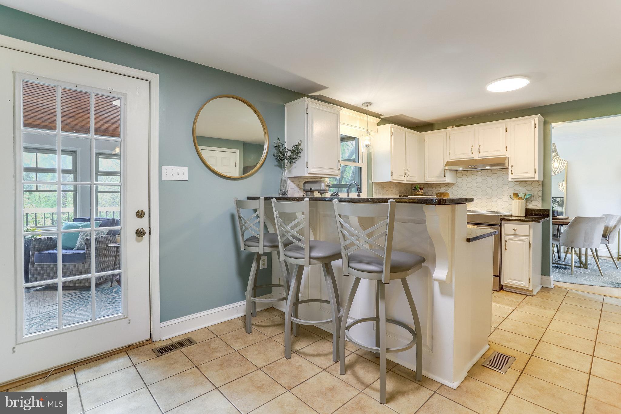 WILTON KNOLL - Residential