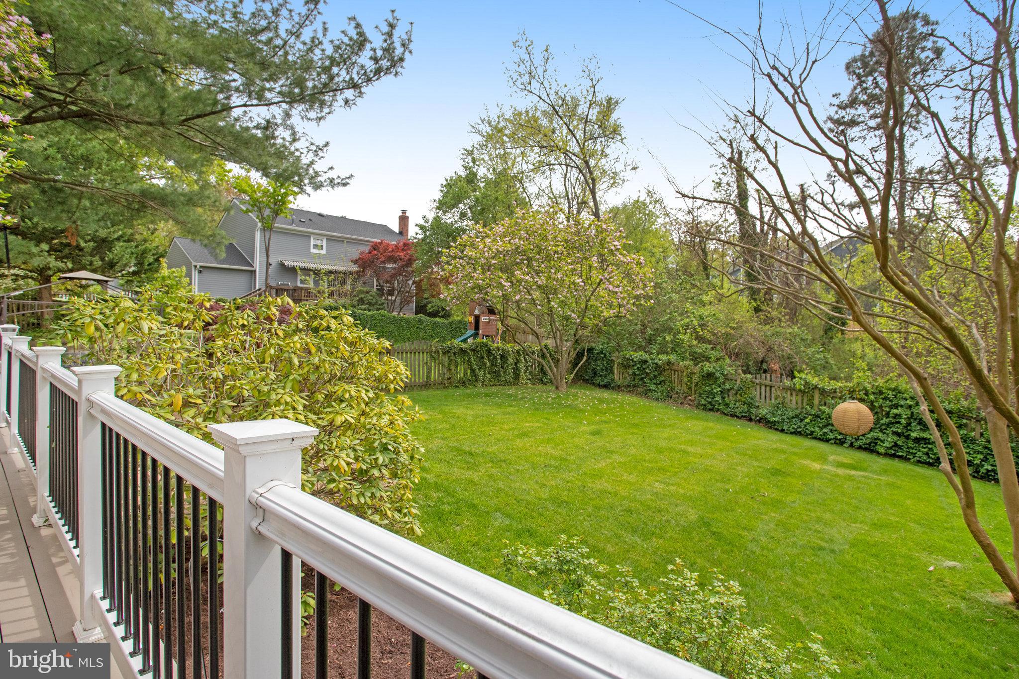 WILTON KNOLL - Residential