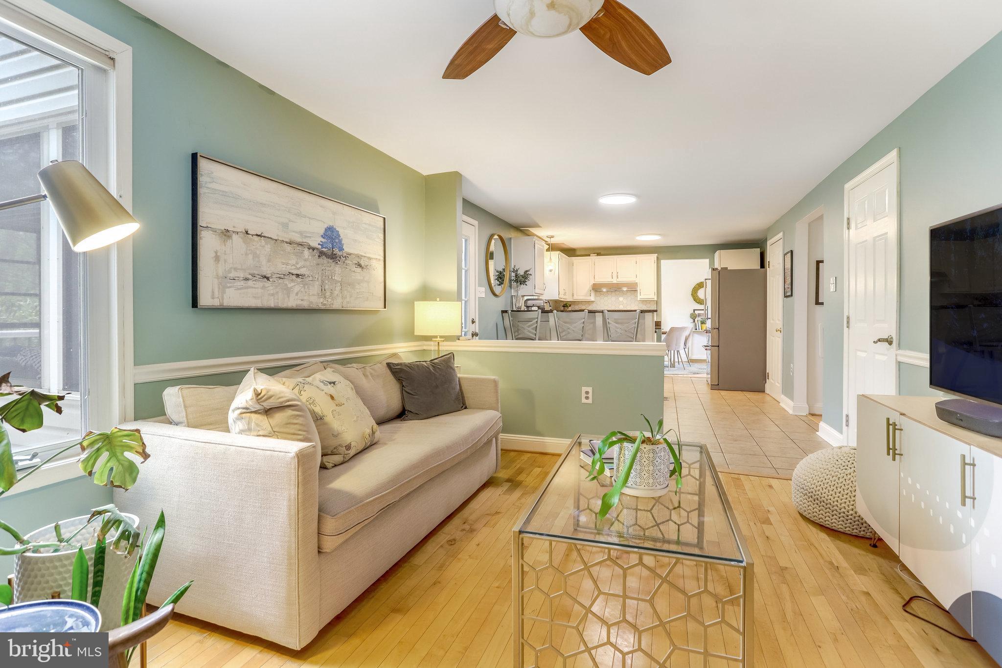 WILTON KNOLL - Residential