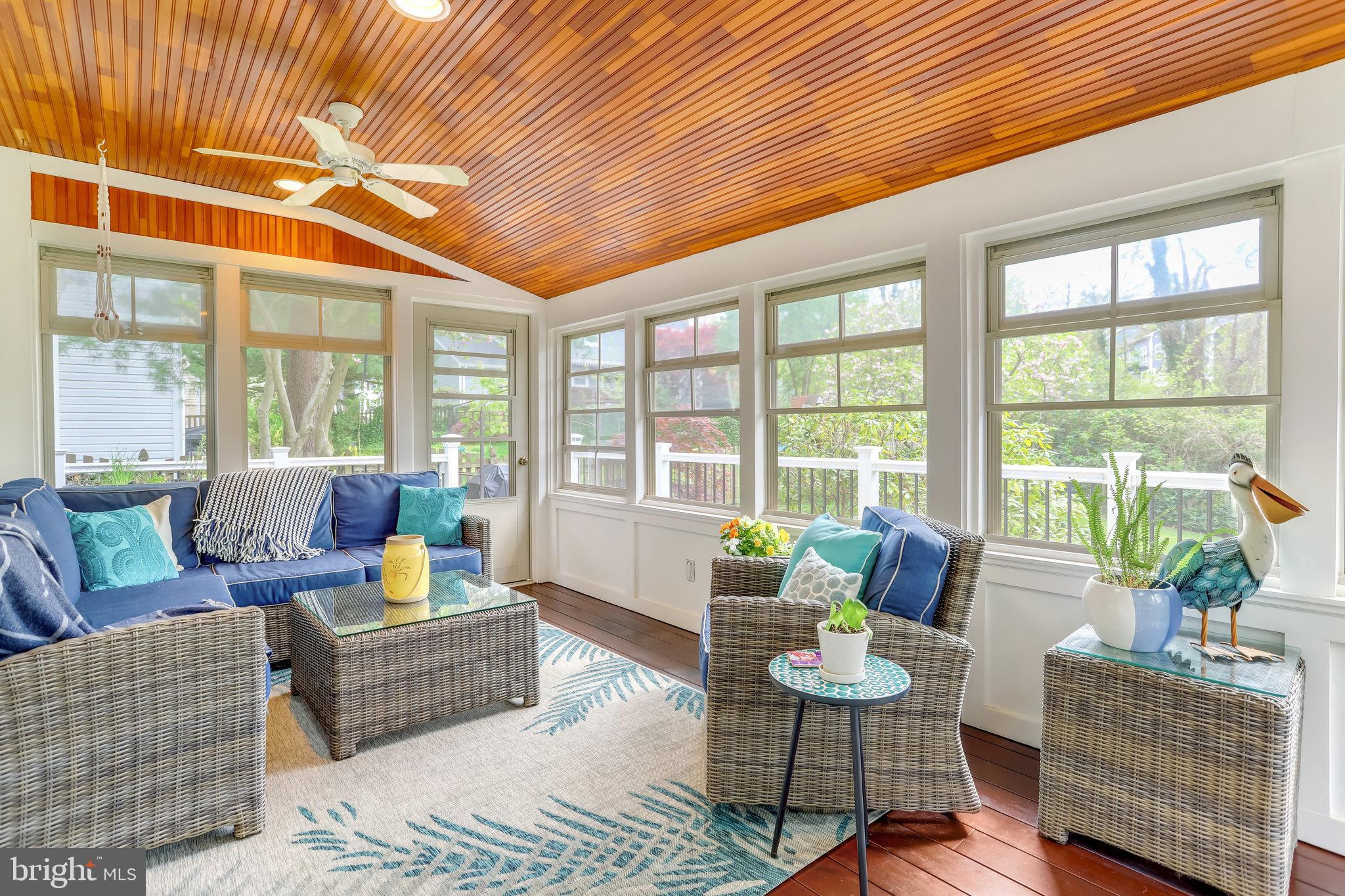 WILTON KNOLL - Residential