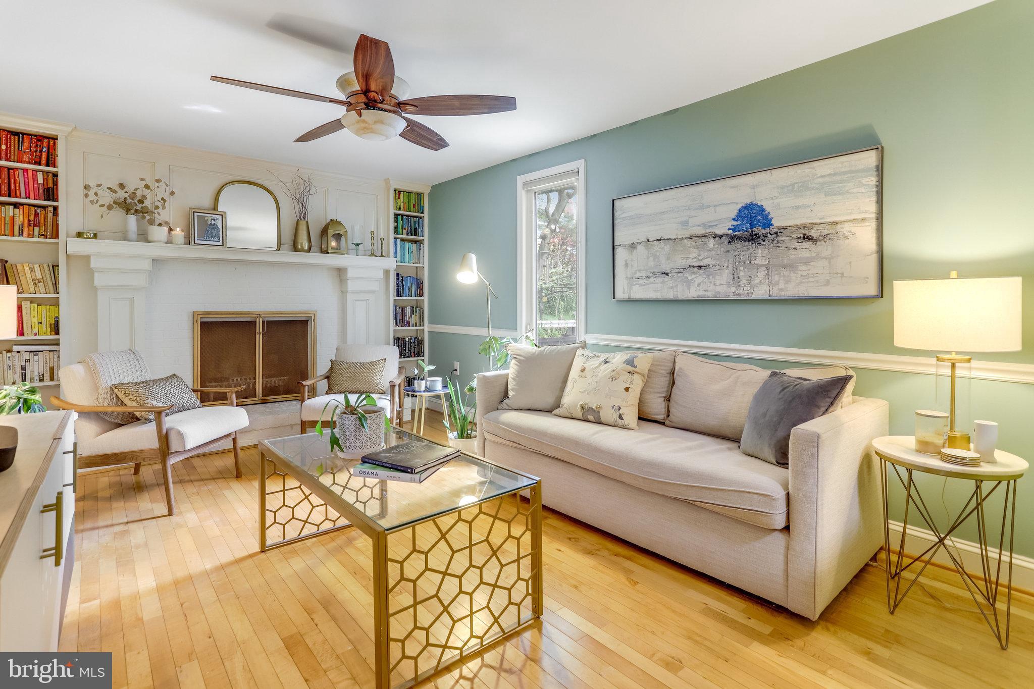 WILTON KNOLL - Residential