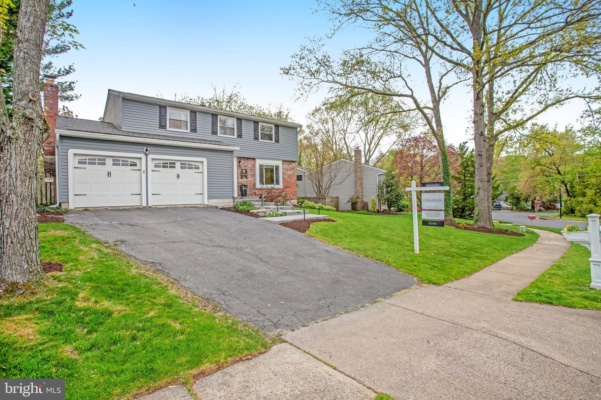 WILTON KNOLL - Residential