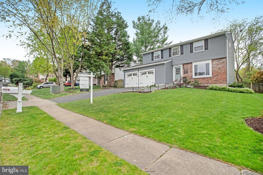 Discover Gorgeous in Wilton Knoll! This charming home checks all the boxes  with its 4 bedrooms, 3 full bathrooms, double garage, and delightful 3-season sunroom. Step inside to find gleaming hardwood floors, a finished basement boasting ample storage, and a palette of fresh paint throughout. Enjoy the renovated primary bathroom and unwind in the spacious primary bedroom complete with a walk-in closet.  So much care and maintenance work has been performed by current owners. Roof (2018 with 50 year transferrable warranty), HVAC (2017) Hot Water Heater (2017), Gutters (2022), Radon Abatement System (2015), Lower Level Carpet (2021), Front Slate Steps (2023), Whole House Electrical Replaced (2023), Whole house sealed & insulated including upgraded silent exhaust fans in bathrooms (2022).  This home is in such a great location - a 6 minute walk to the bus, a 4 minute drive to the Metro,  10 minutes to Kingstowne, 10 minutes drive to Old Town Alexandria, 5 minute drive to the Hoffman Town Center, 10 minutes to the beautiful Belle Haven Waterfront Park... this location is incredible. Floorplans available. 
Don't miss out on this gem—act swiftly before it slips away!