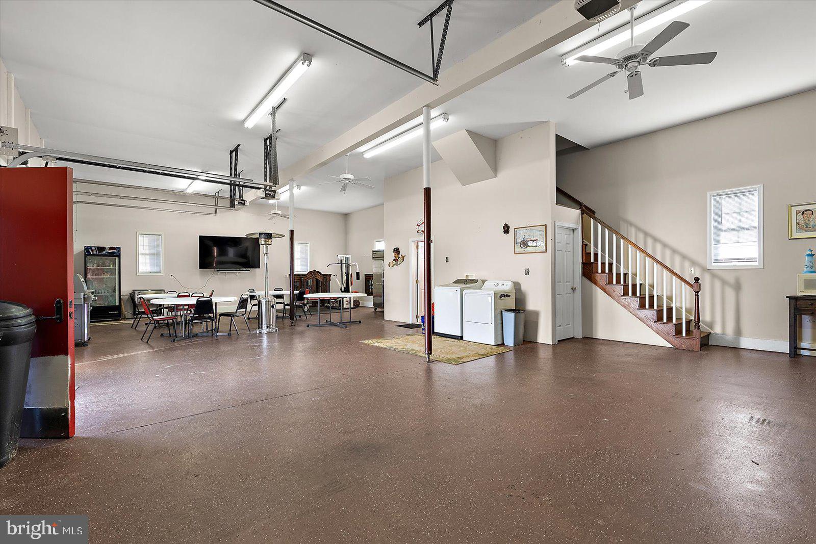 KENT ISLAND - Residential