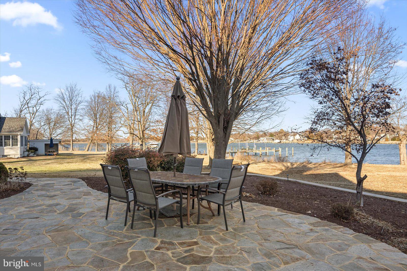 KENT ISLAND - Residential