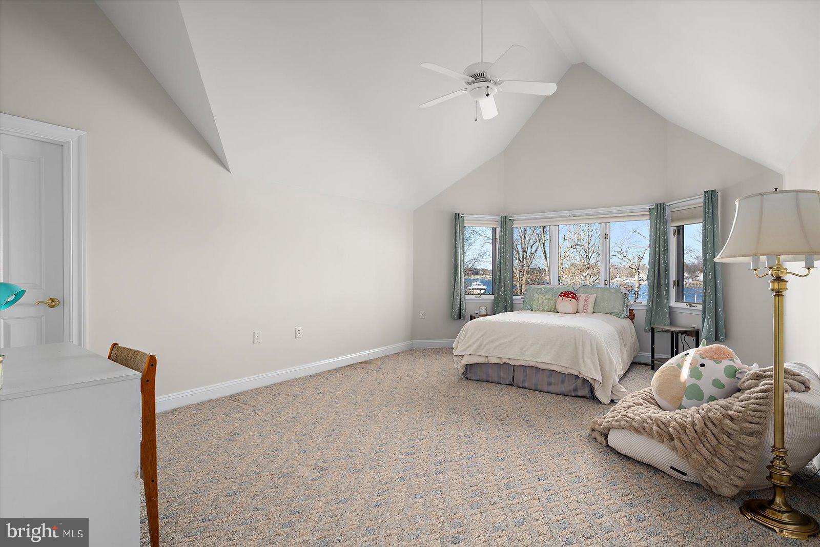 KENT ISLAND - Residential