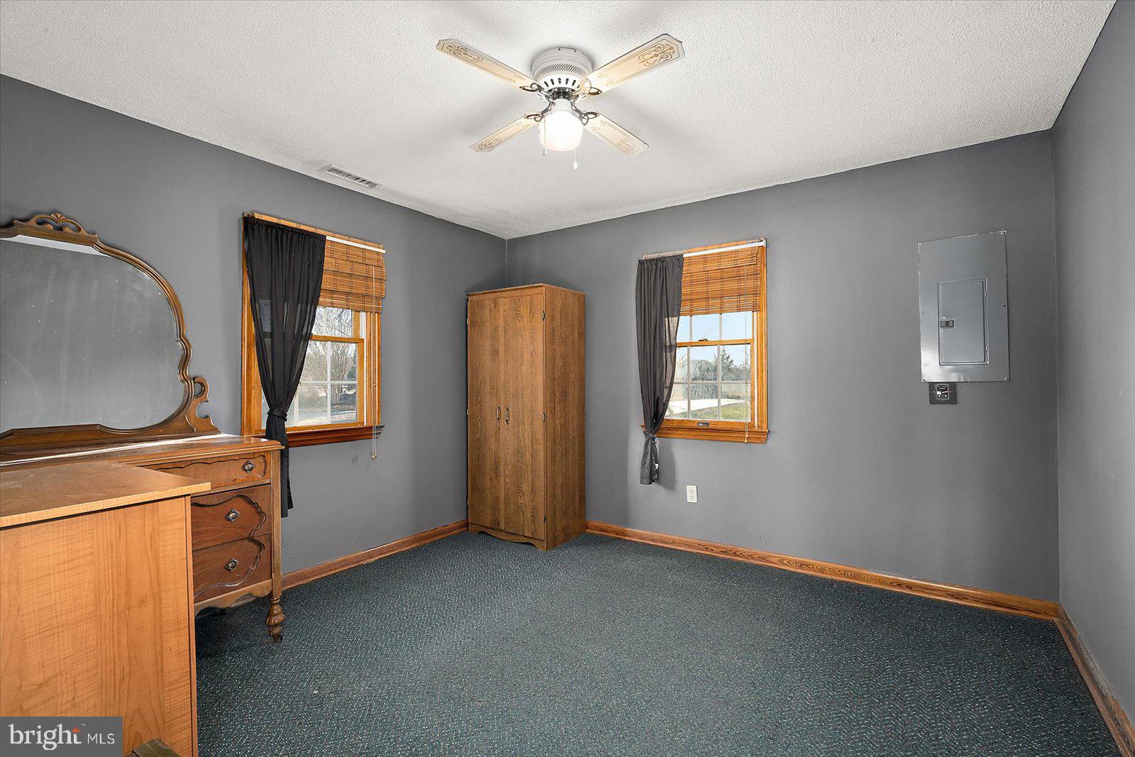 KENT ISLAND - Residential