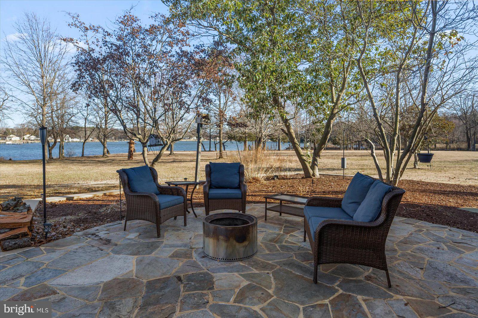 KENT ISLAND - Residential