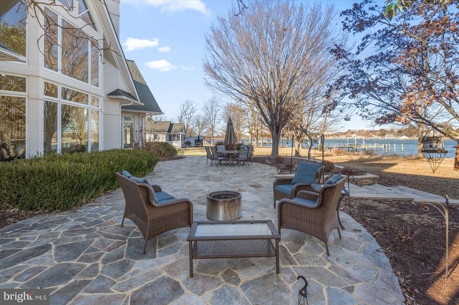 KENT ISLAND - Residential