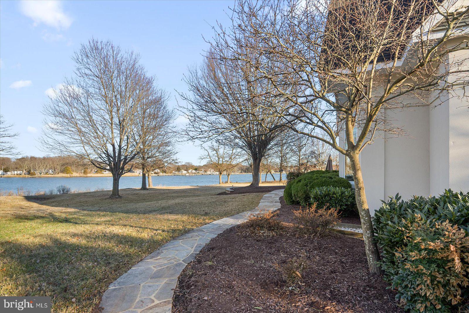 KENT ISLAND - Residential