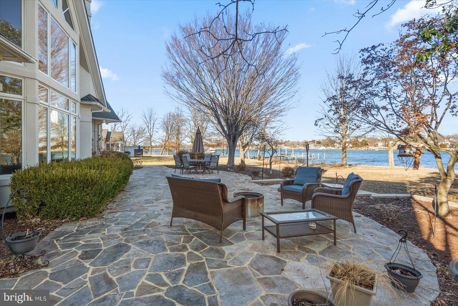 KENT ISLAND - Residential