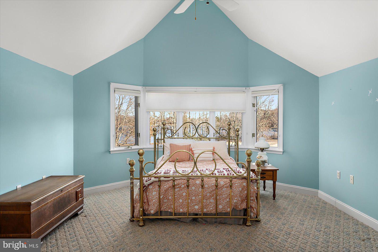 KENT ISLAND - Residential