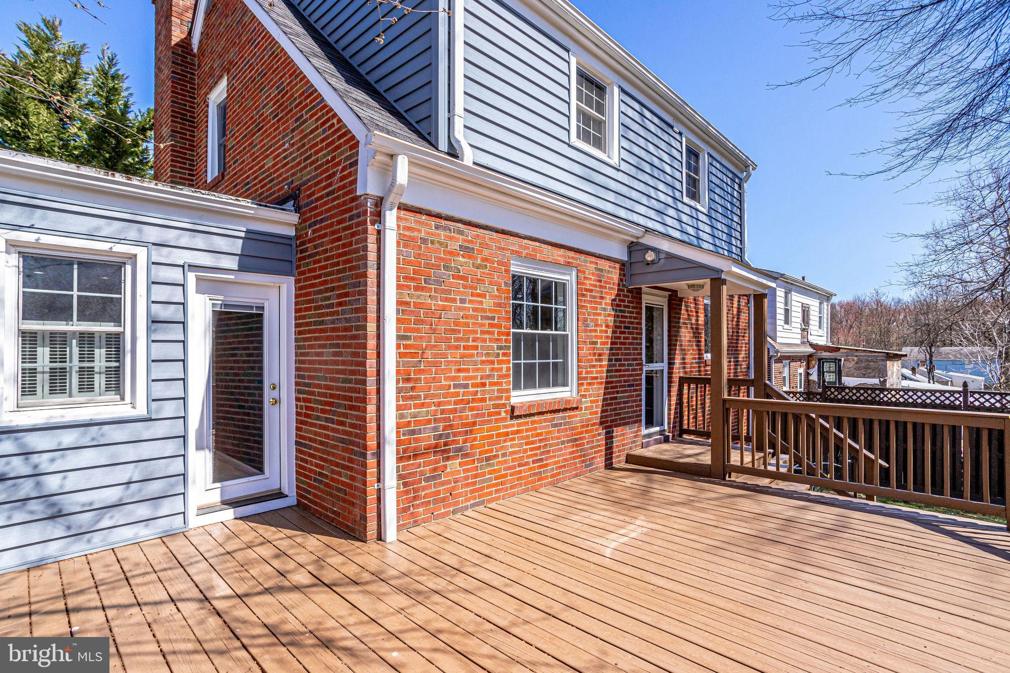 MEMORIAL HEIGHTS - Residential