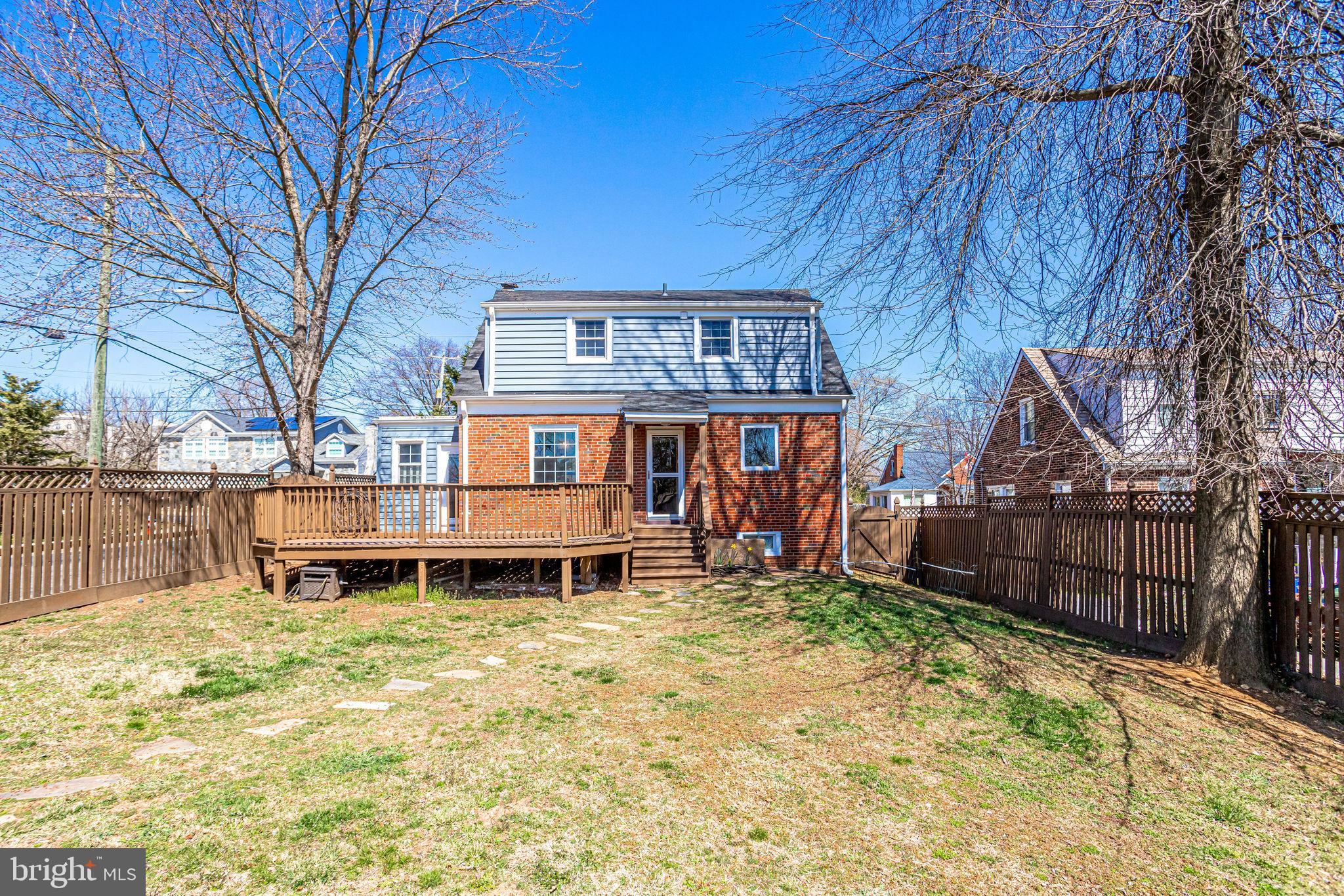 MEMORIAL HEIGHTS - Residential