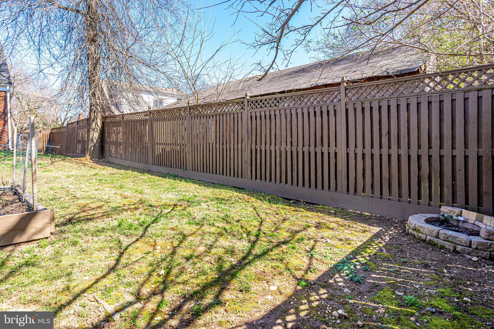 MEMORIAL HEIGHTS - Residential