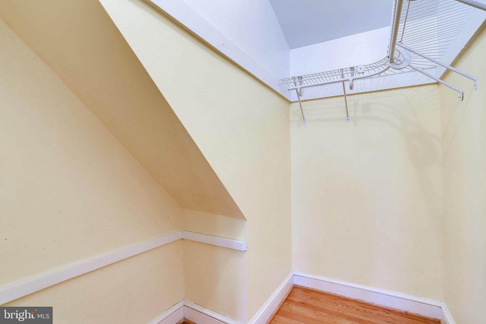 MEMORIAL HEIGHTS - Residential