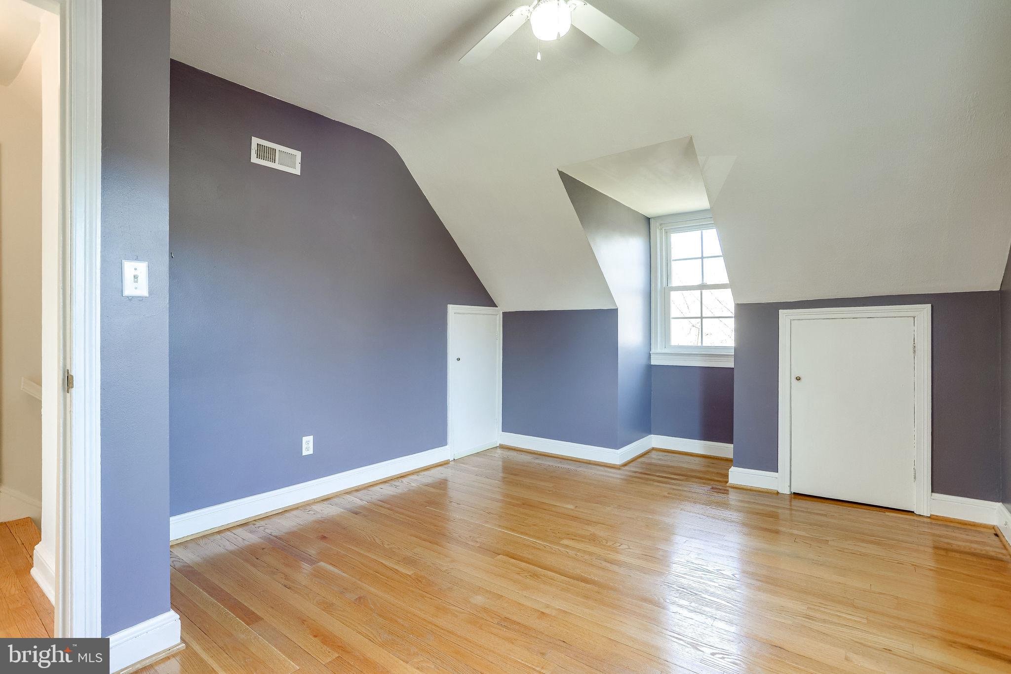 MEMORIAL HEIGHTS - Residential