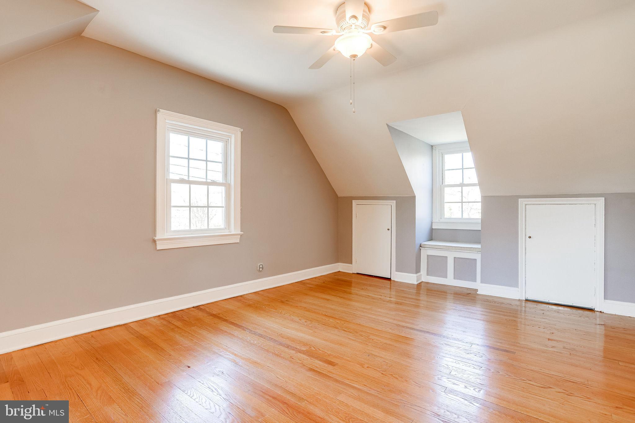 MEMORIAL HEIGHTS - Residential