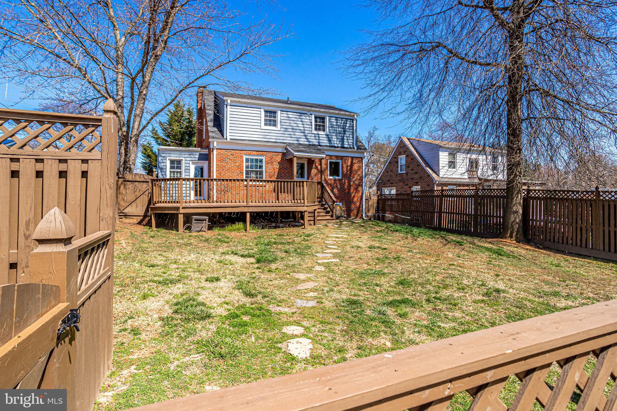 MEMORIAL HEIGHTS - Residential