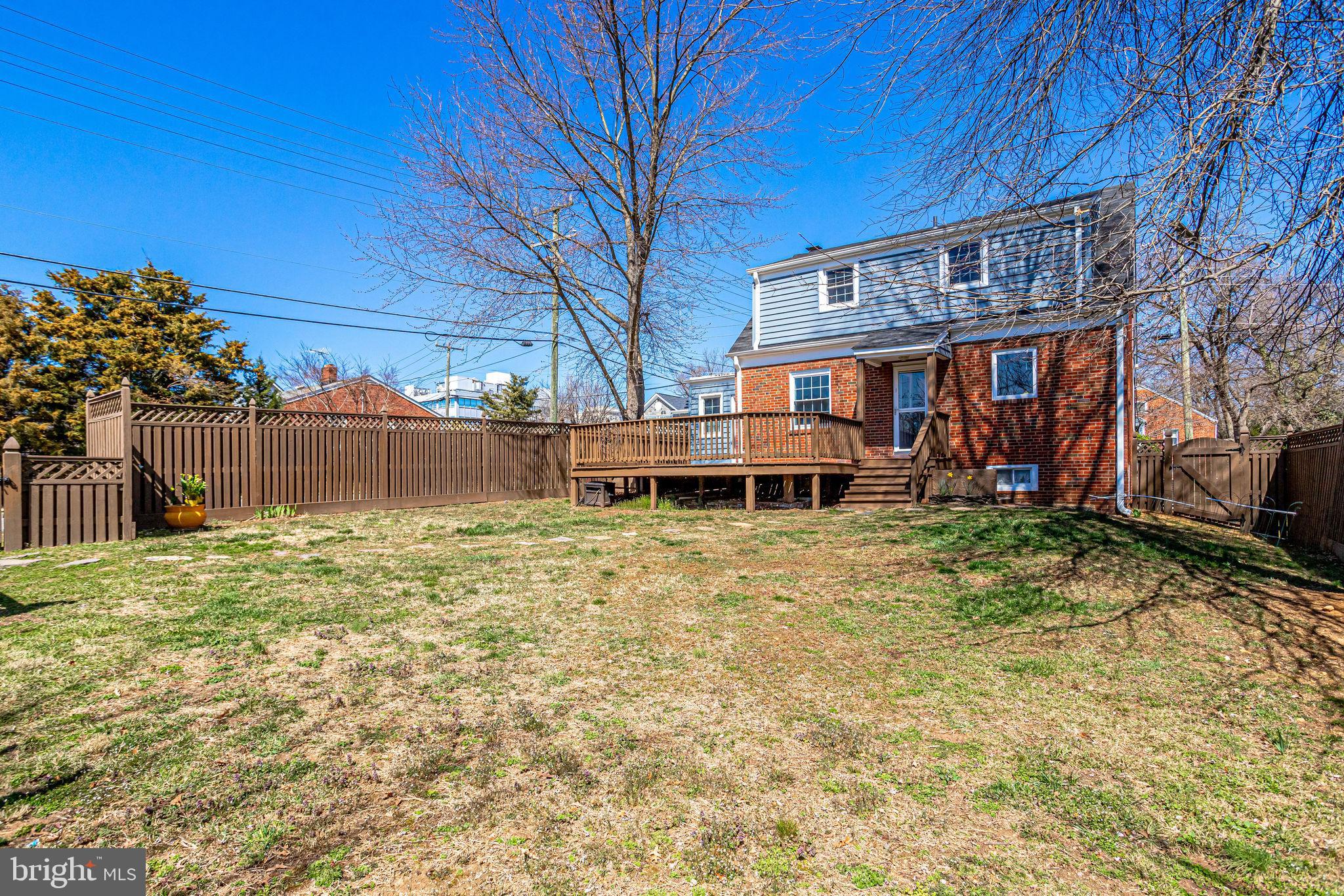 MEMORIAL HEIGHTS - Residential