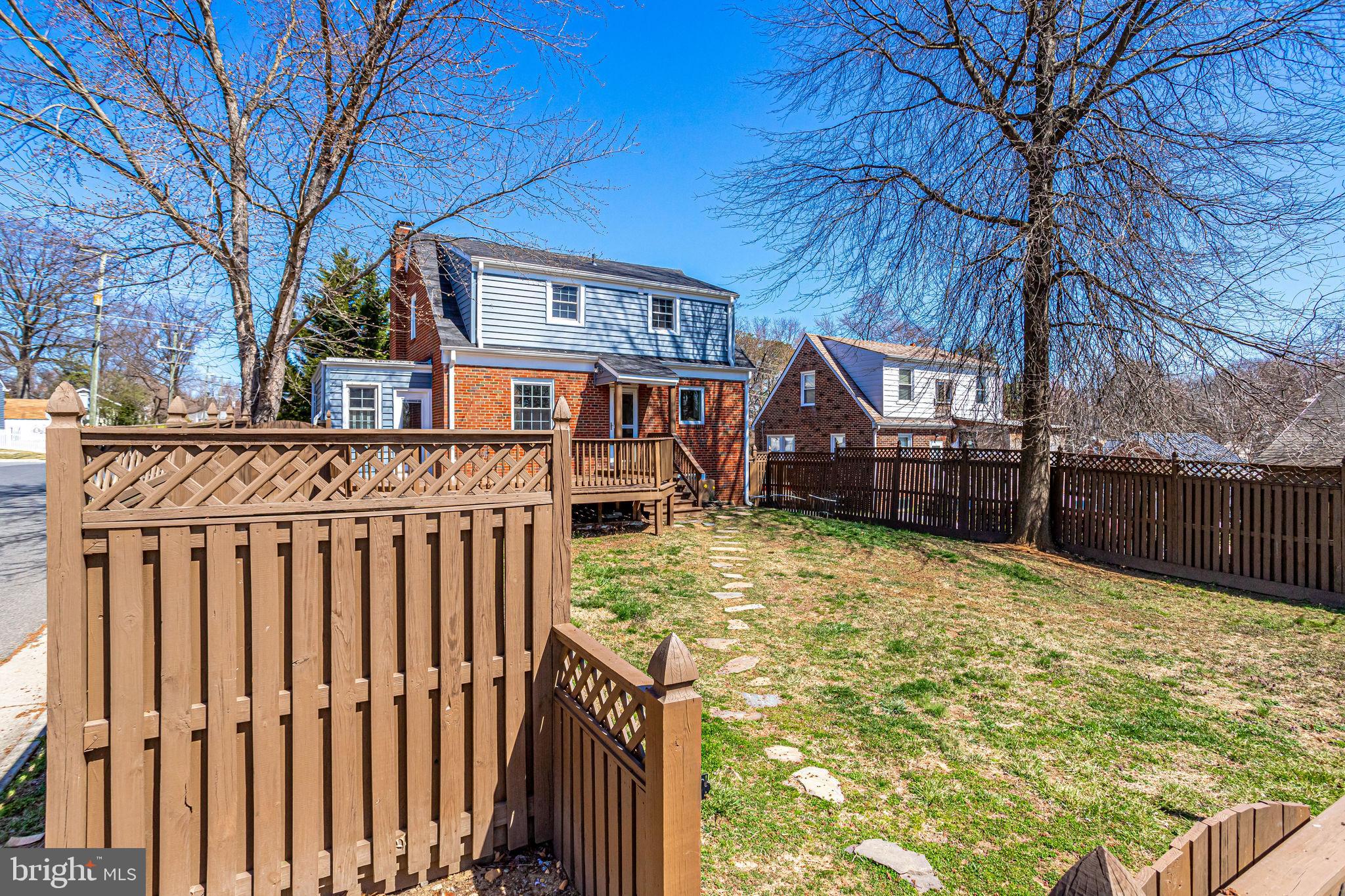 MEMORIAL HEIGHTS - Residential