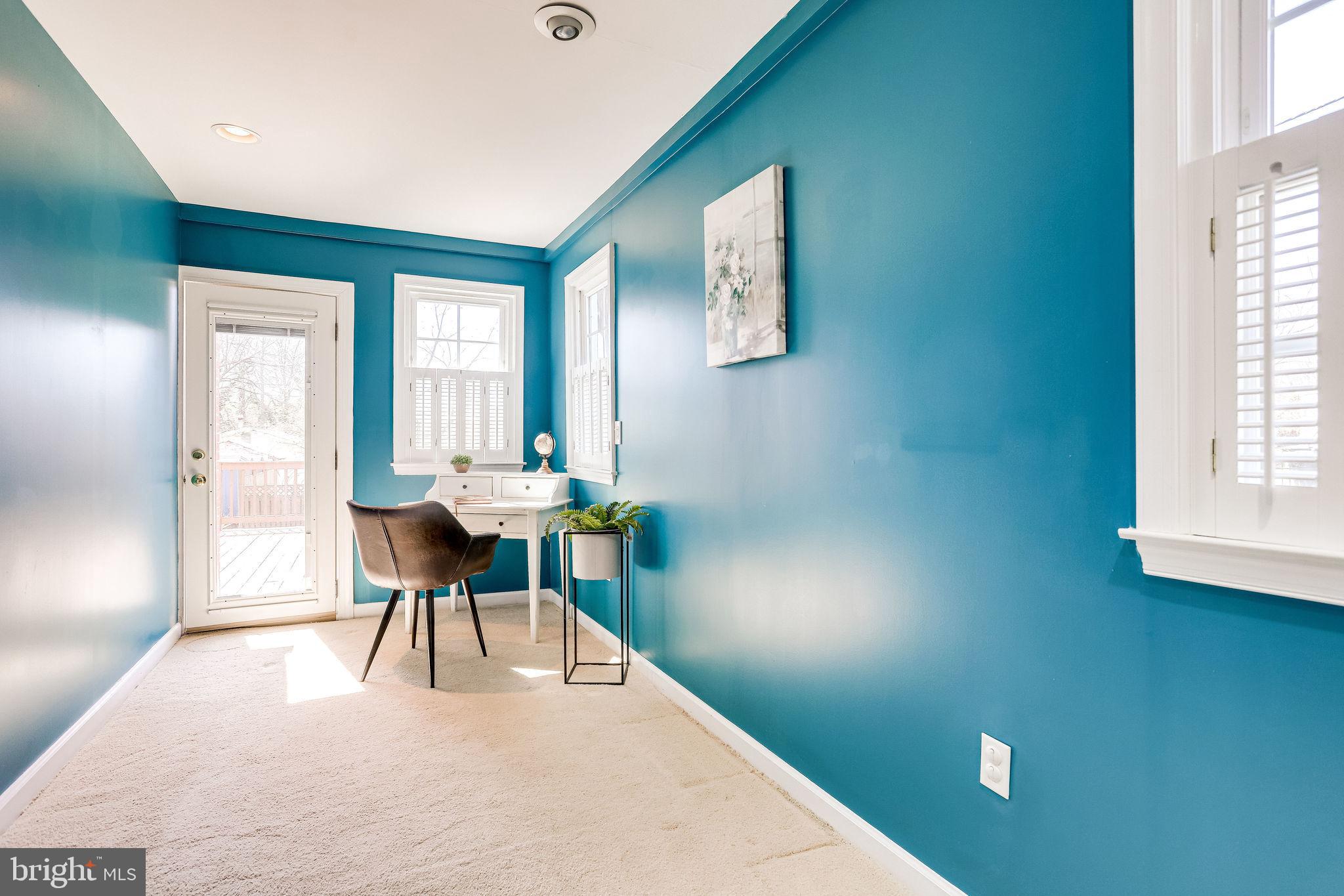 MEMORIAL HEIGHTS - Residential