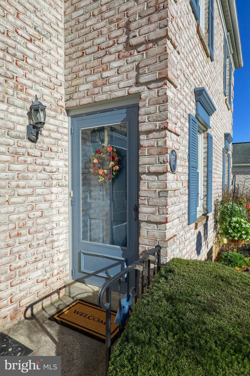 Photo of 27 ASHLEA VL, NEW HOLLAND, PA 17557 (MLS # PALA2028192)