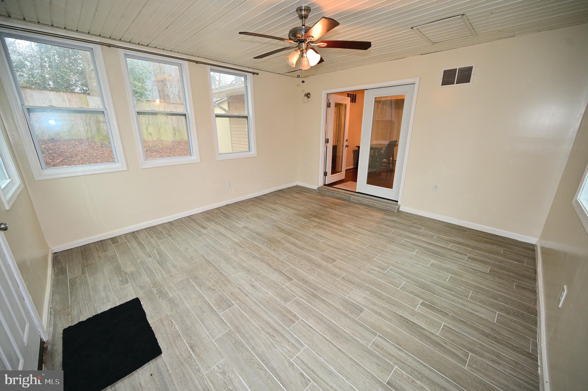 LYNNBROOK SUB - Residential