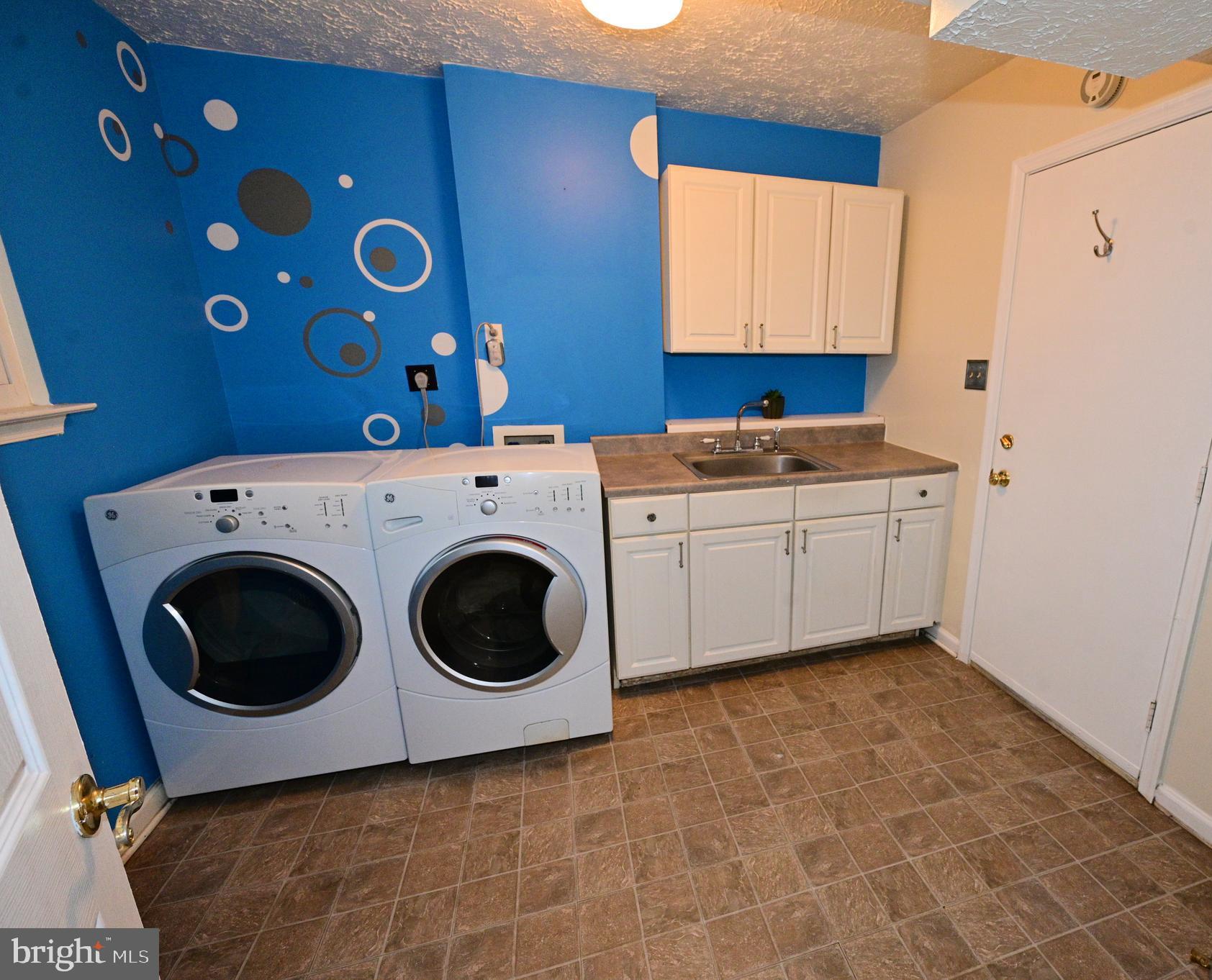 LYNNBROOK SUB - Residential