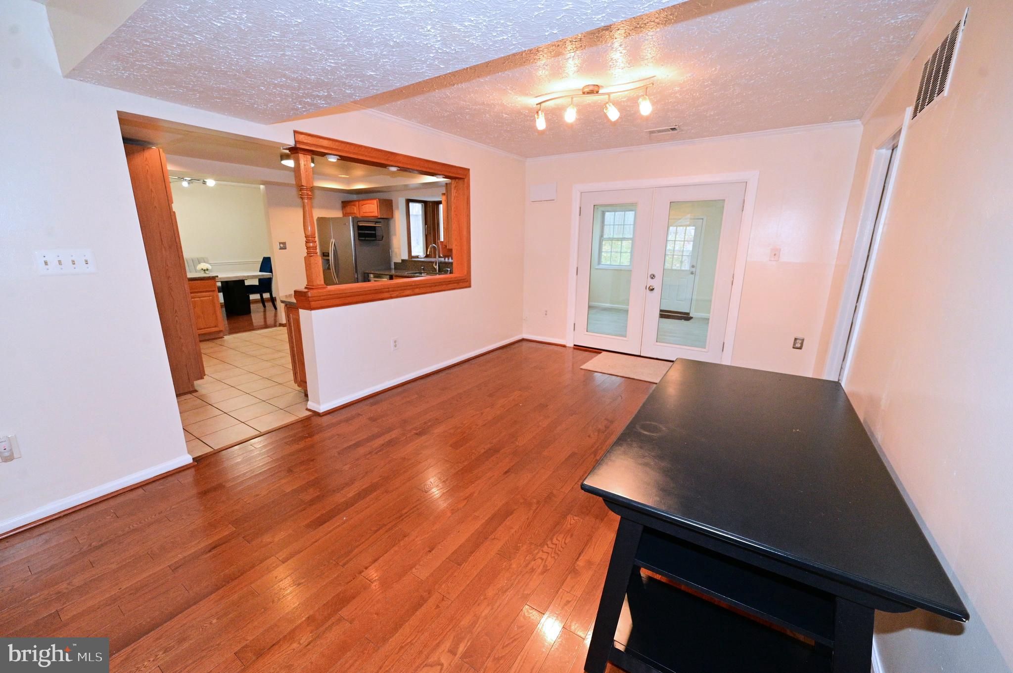 LYNNBROOK SUB - Residential