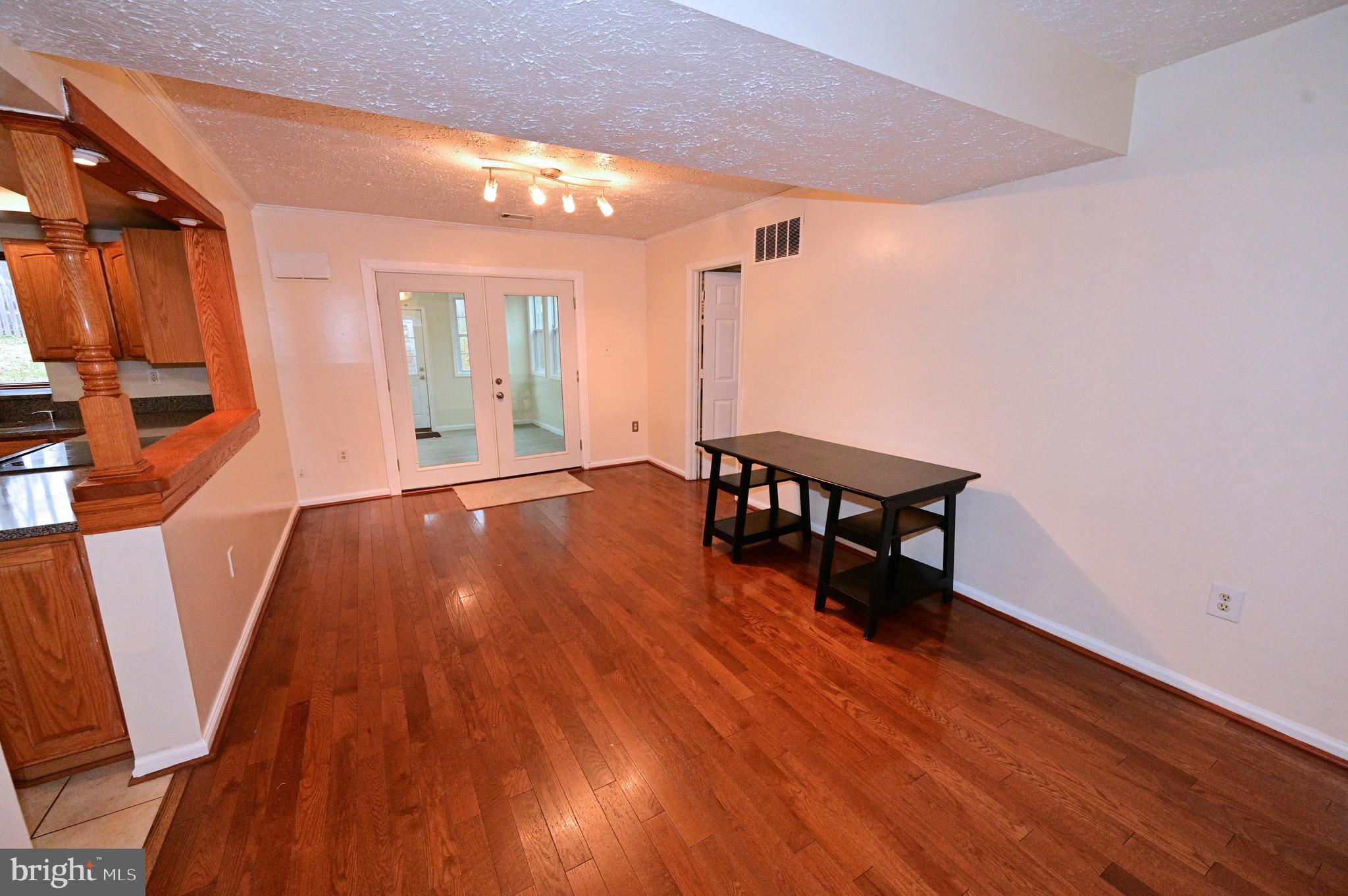 LYNNBROOK SUB - Residential