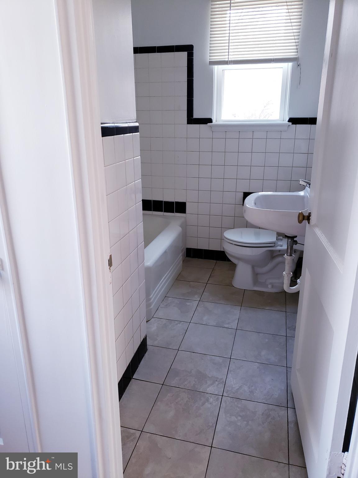 COLLEGE PARK - Residential