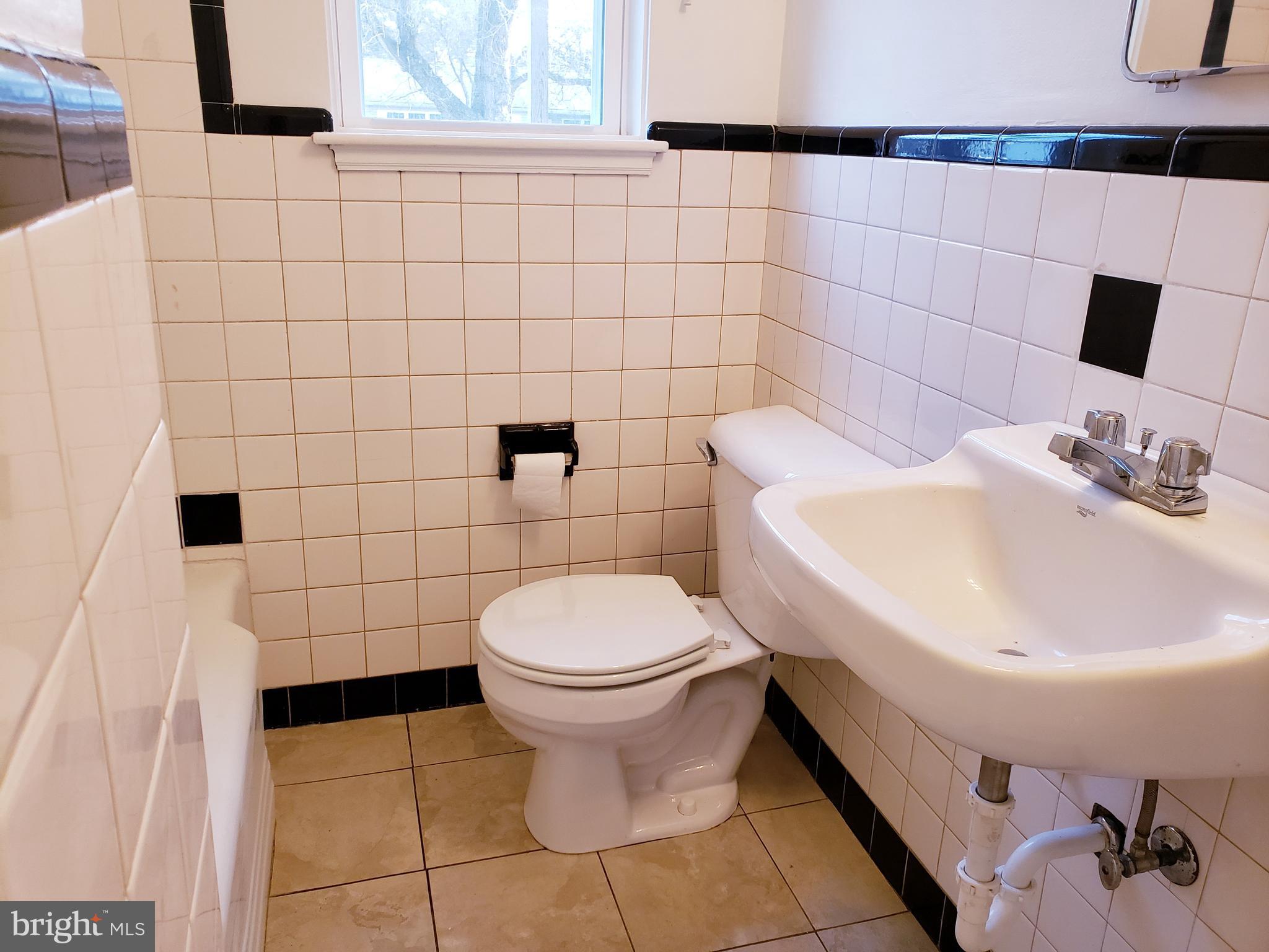 COLLEGE PARK - Residential