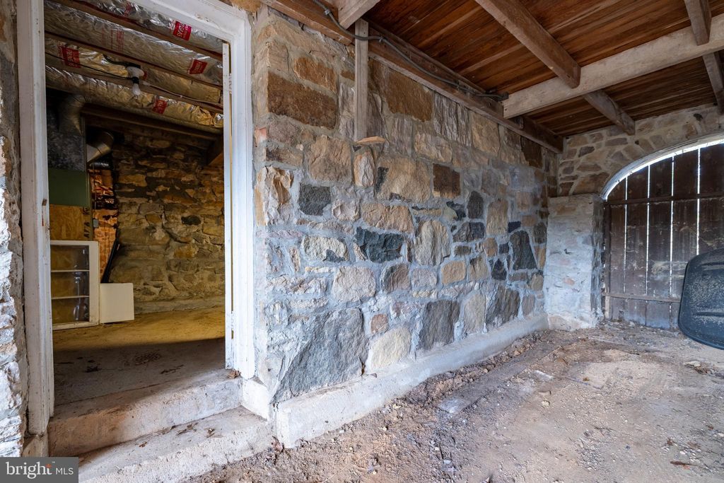 listing image 58