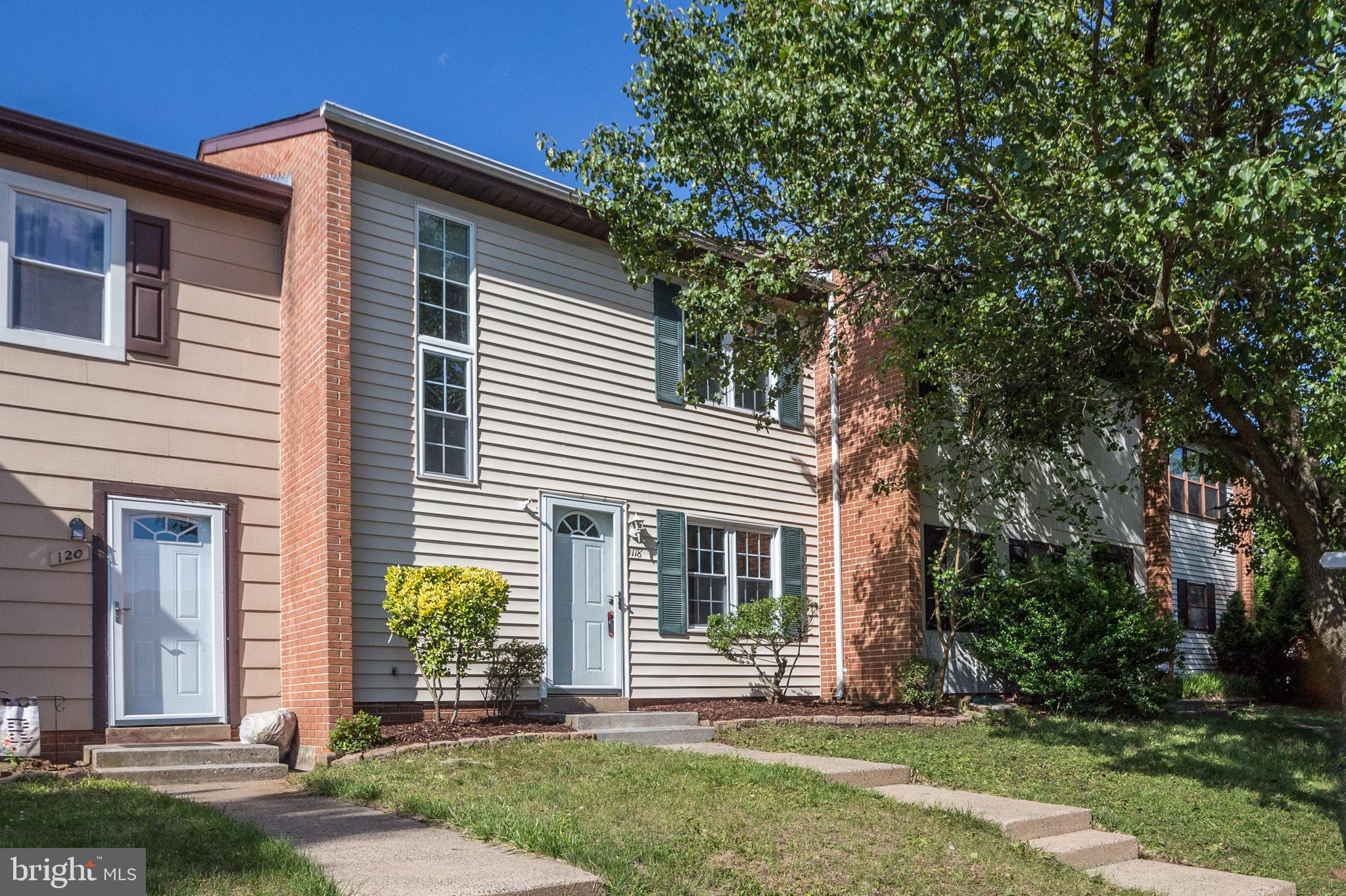 CRESTWOOD HAMLET - Residential